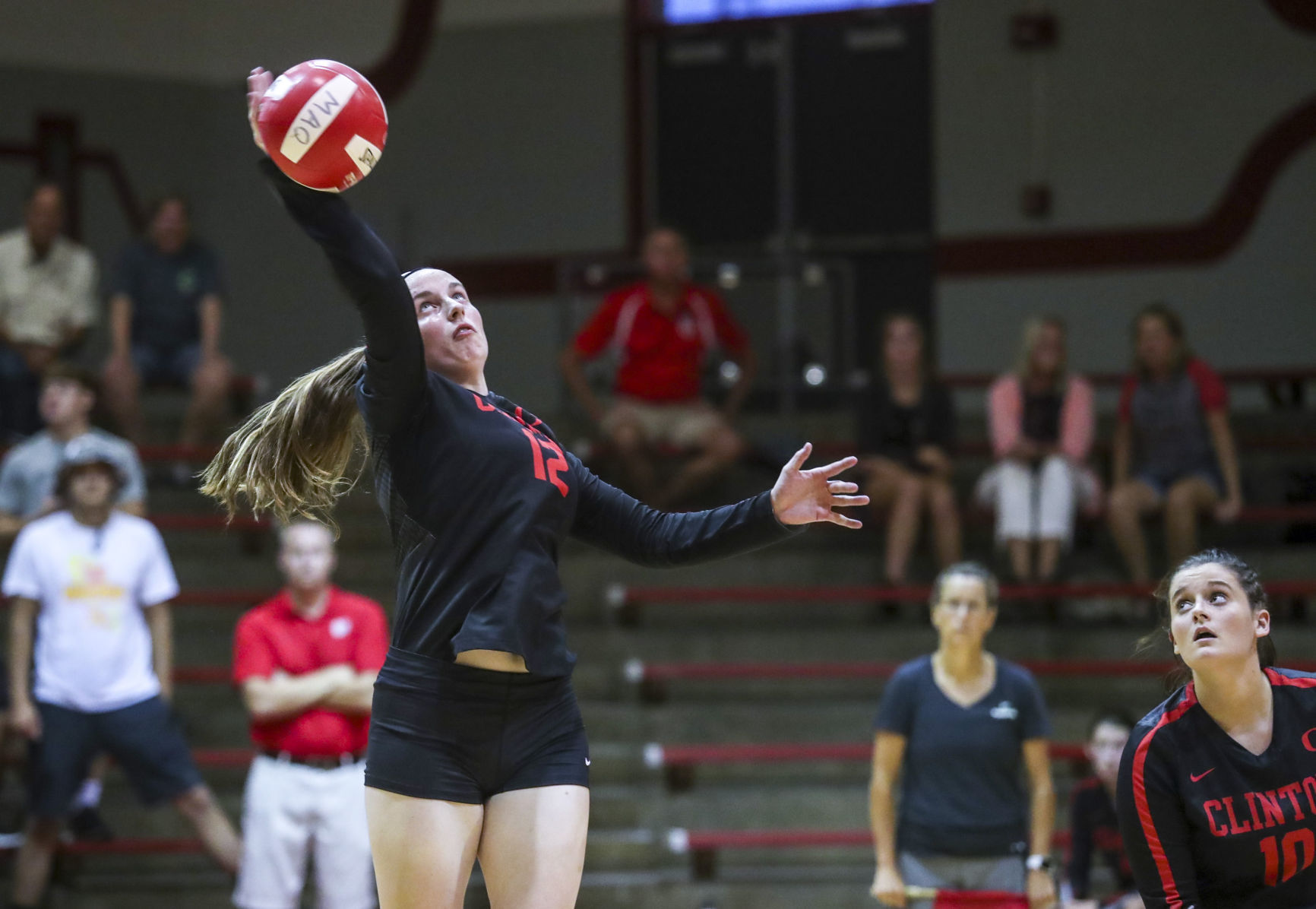 082118-mac-volleyball-020